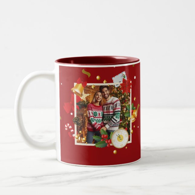 Red Christmas Couple Gift Mug Två-Tonad Mugg (Vänster)