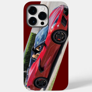 Red Corvette c8, 2023, i telefonväska