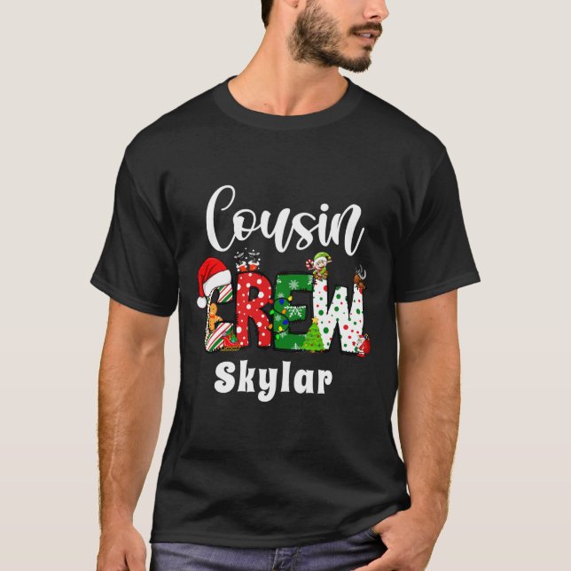 Red Cousin Crew Christmas Retro  T Shirt (Framsida)