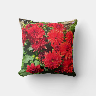 Red Dahlia Flower Pillow Kudde