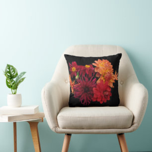 Red Dahlias Kudde