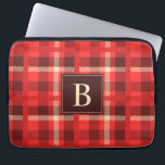 Red Flanals utseende Play med Anpassningsbar Monog Laptop Fodral<br><div class="desc">För det bekväma,  rustiska utseendet av varm röd flanell är den här klassiska röda pladdesignen förskönad med ett matchande monogram som du kan redigera med din egen ursprungliga eller andra text.</div>