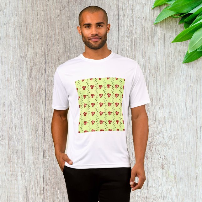Red Floral Vine Pattern on Light Green T Shirt (Skapare uppladdad)