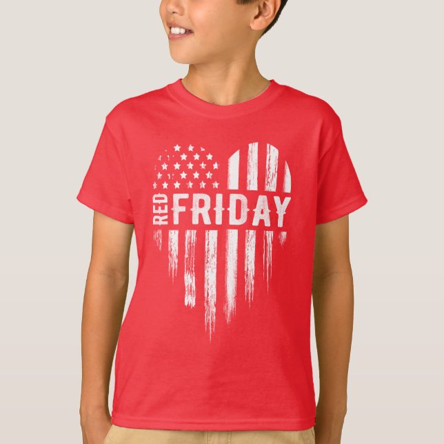 Red Fredag Distress USA Heart Milime T Shirt (Framsida)