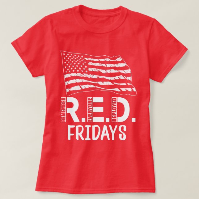 RED Fredag Kom ihåg alla militärer T Shirt (Design framsida)