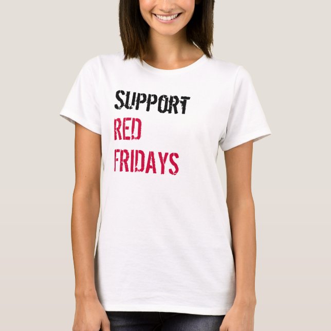 Red Fredag Tee Shirt (Framsida)