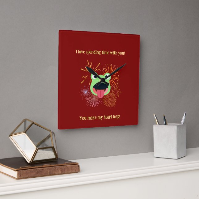 Red Frog and Fireworks Design Fyrkantig Klocka (Kontor)