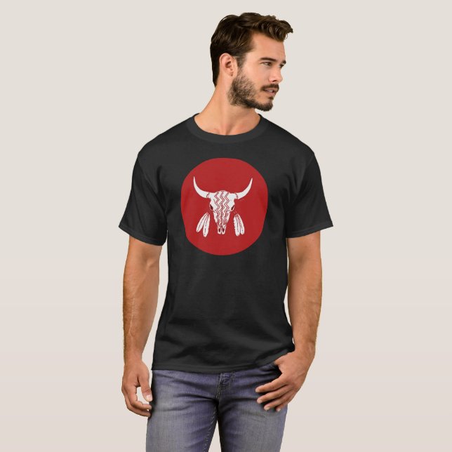 Red Ghost Dance Buffalo blank t-shirt (Hel framsida)