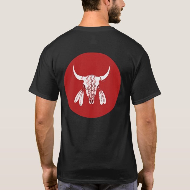 Red Ghost Dance Buffalo Cirkelsvart t-shirt back (Baksida)