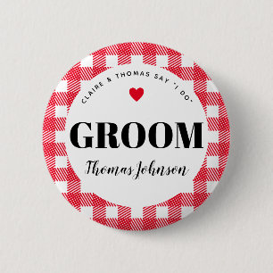 Red Gingham Landsbyggsbröllop Groom's Namn Knapp