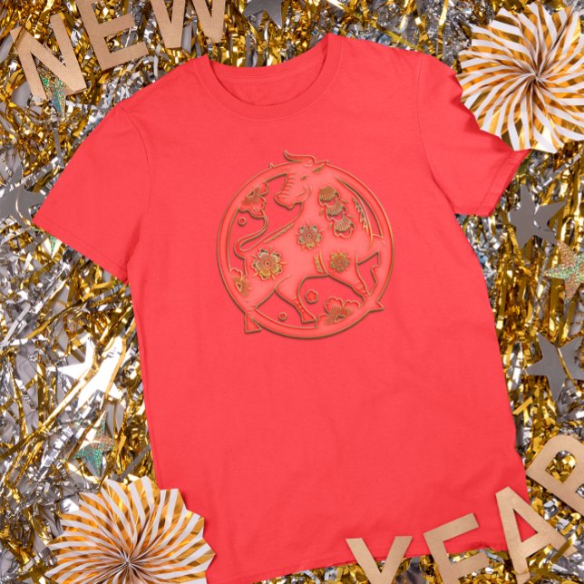 Red Gold Lunar New Year Ox Chinese Zodiac T Shirt (Skapare uppladdad)