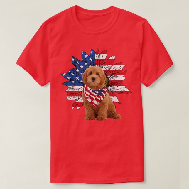 Red Goldendoodle Sunros American Flagga Independe T Shirt (Design framsida)