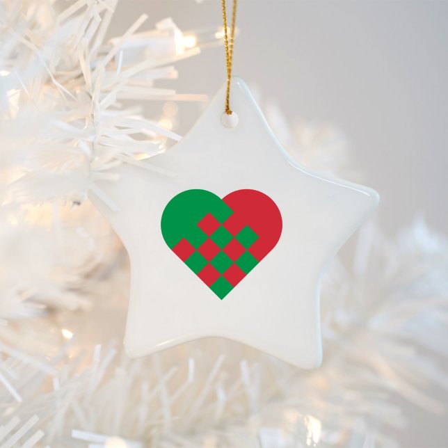 Red Grönt Danish Heart Julgransprydnad Keramik (Red Green Danish Heart Star Shaped Ceramic Ornament)