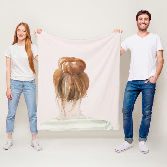 Red Hair Top Knot Bun Fleecefilt (På plats)