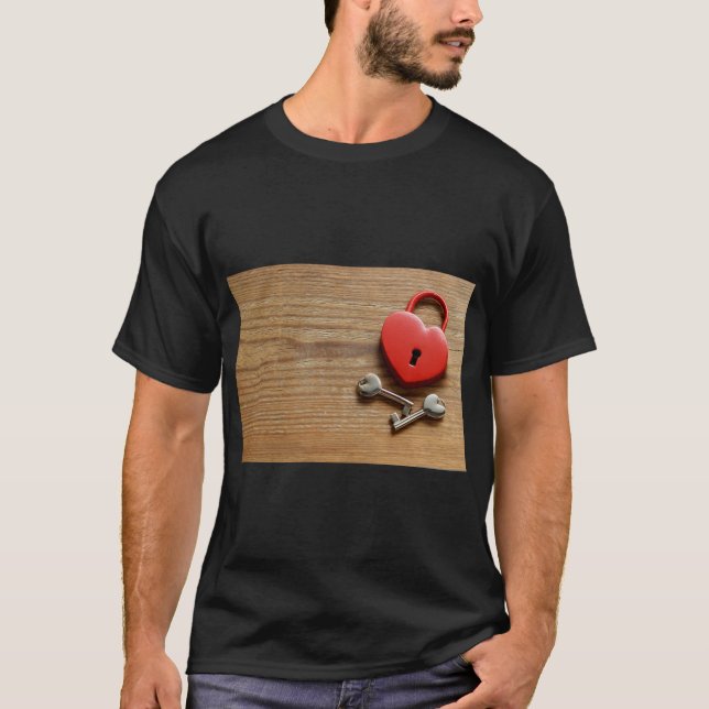 Red Heart med Lock & Nyckel T Shirt (Framsida)