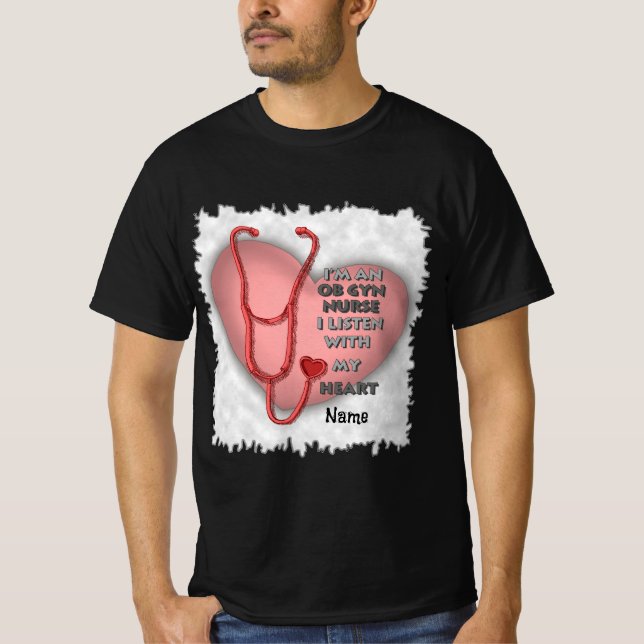 Red Heart ObGyn Nurse T Shirt (Framsida)