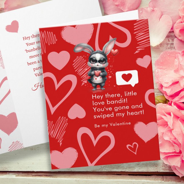 Red Hearts Bunny Kärlek Bandit Funny Valentindagen Kort (Red Hearts Bunny Love Bandit Funny Valentine's Day Card)