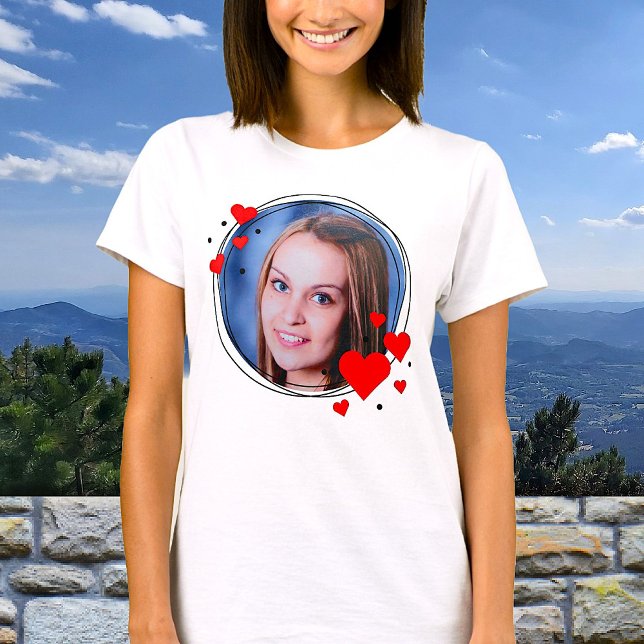 Red Hearts Framed Photo Valentine Day T Shirt (Skapare uppladdad)