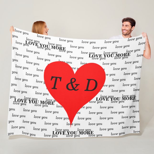 Red Hearts Kärlek Du Kärlek mer Monogram Fleecefilt (På plats)