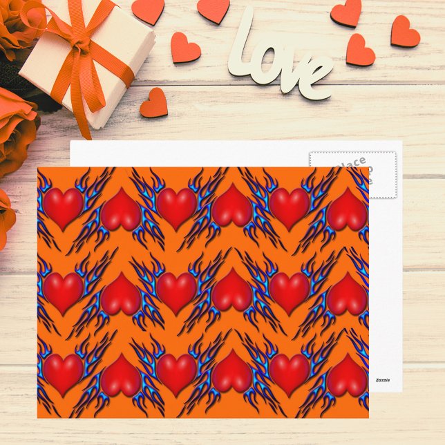 Red Hearts med Blue Flame i Mönster vykort (Red Hearts with Blue Flame in Pattern Postcard)