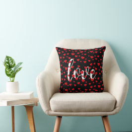 Red Hearts och Kärlek Text på svart Kudde