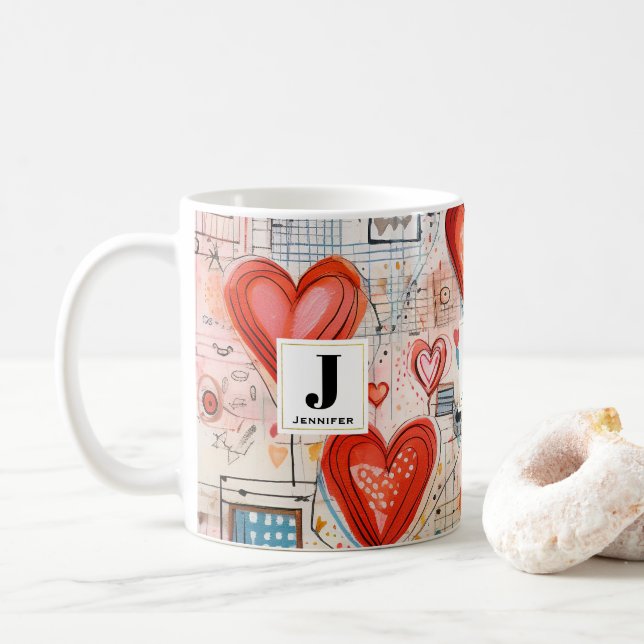 Red Hearts Whimsical Kärlek Mönster Monogram Kaffemugg (Med munk)