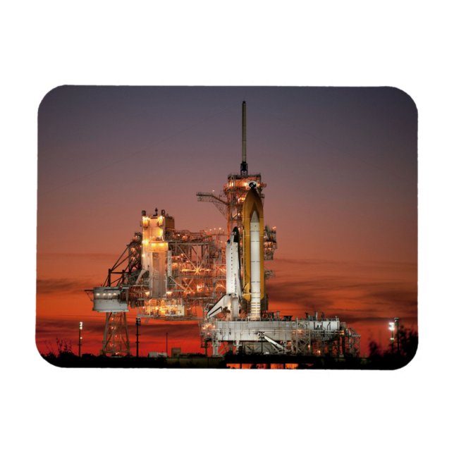Red Himlar for Space Shuttle Atlantis Launch Magnet (Horisontell)