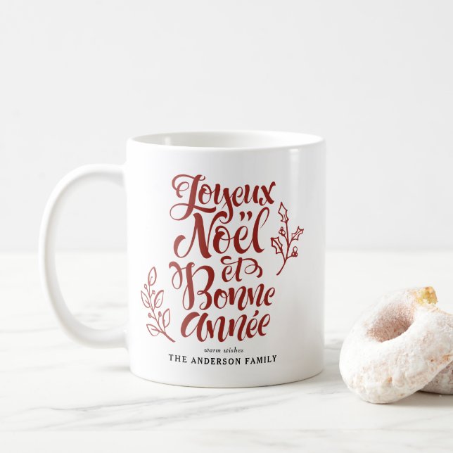 Red Joyeux Noël och Bonne Année Calligraphy Kaffemugg (Med munk)