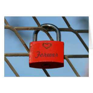 Red Kärlek Lock with Heart on Fence, "Forever" Hälsningskort