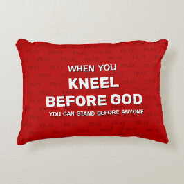 Red KNEEL FÖRE GOD Prayer Accent Pillow Prydnadskudde