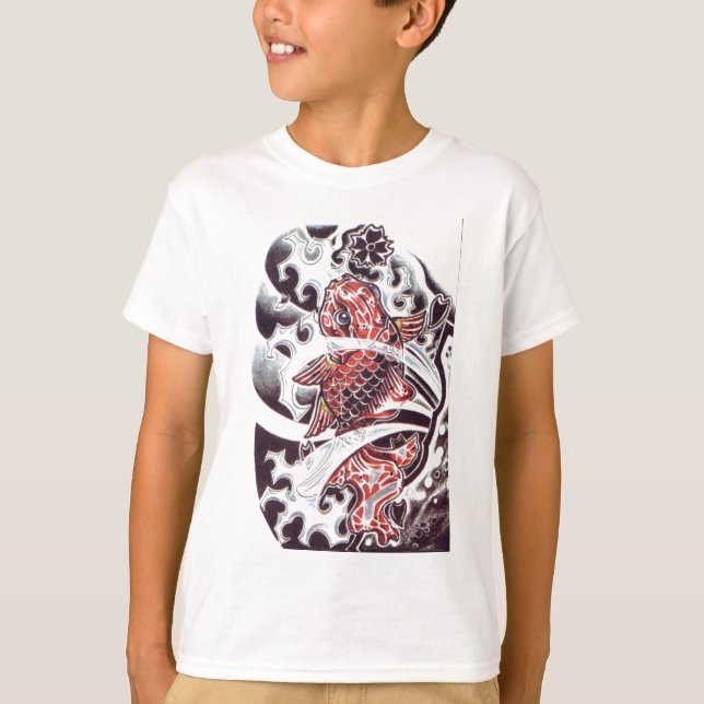 Red Koi Tattoo Design Tee Shirt (Framsida)