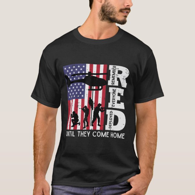 RED Kom ihåg alla distribuerade Flagga Helicopter  T Shirt (Framsida)