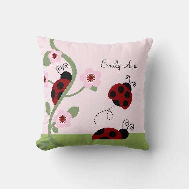 Red Ladybugs and Flowers Personlig Pillow Kudde (Framsida)