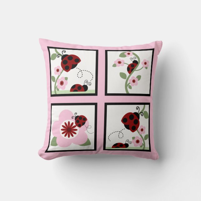 Red Ladybugs and Flowers Personlig Pillow Kudde (Framsida)
