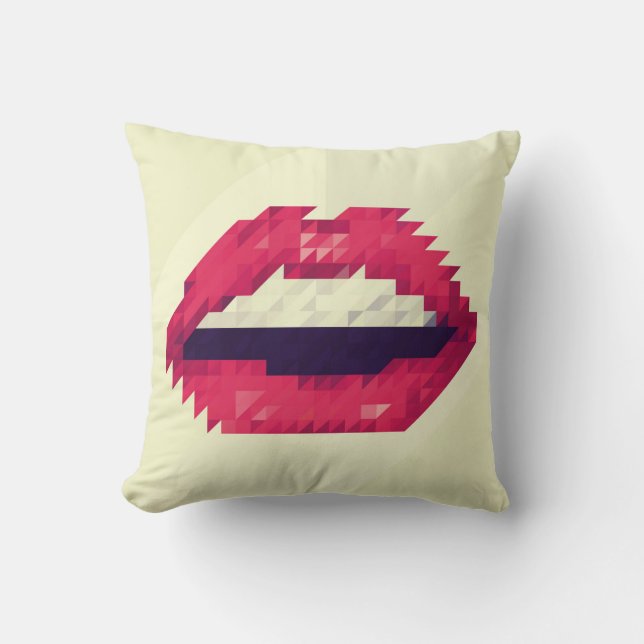 Red lips made of small triangles, pixelshipster,pi kudde (Framsida)
