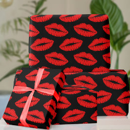 Red Lipstick Kiss Mönster Black Wrapping Papper Presentpapper