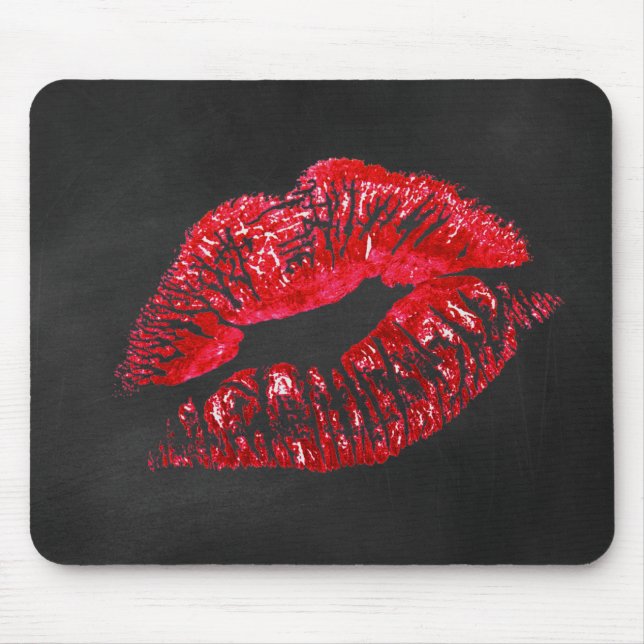 Red Lipstick Kiss on Black Musmatta (Framsidan)