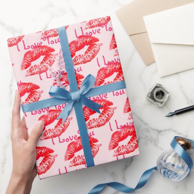 Red Lipstick Kisses I Kärlek You Presentpapper (Gifting)