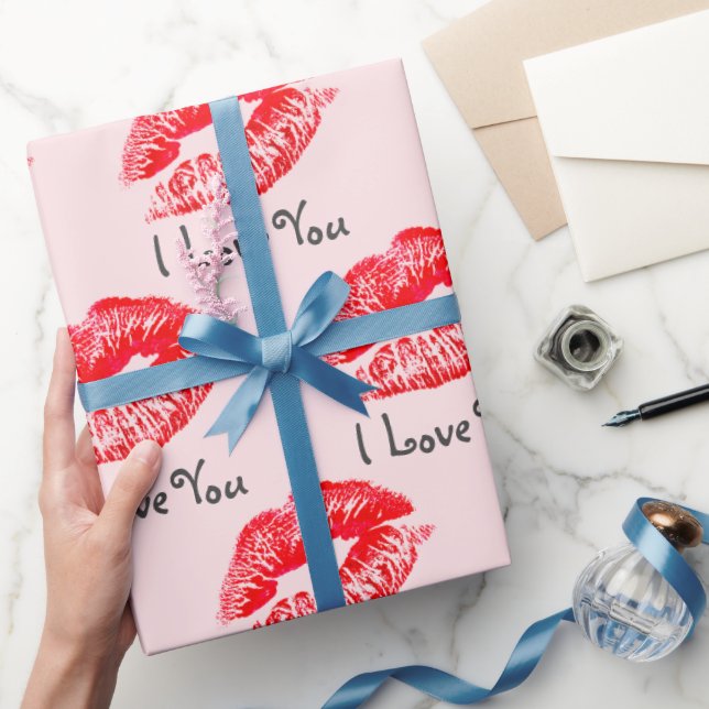 Red Lipstick Kisses I Kärlek You Presentpapper (Gifting)