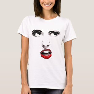 Red Lipstick Mörk Eyed Woman makeup Beauty Art T Shirt