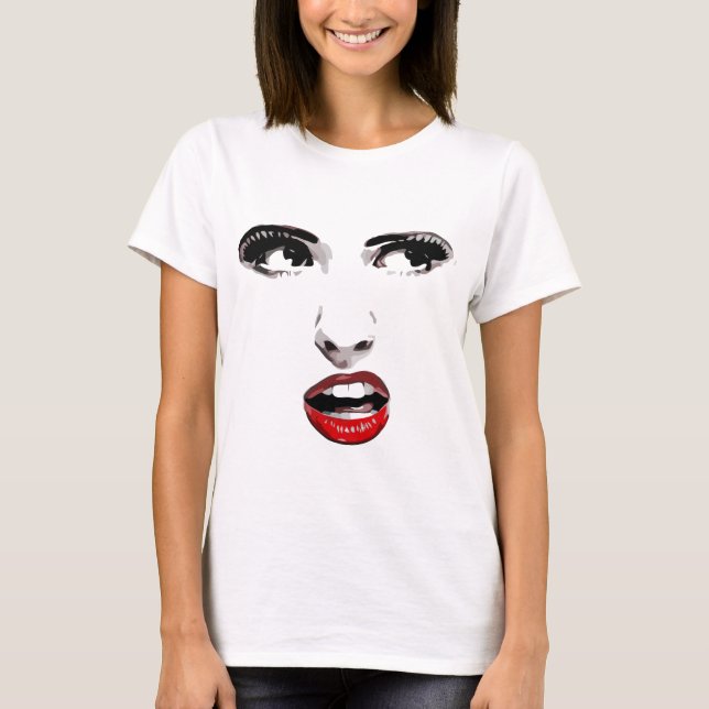 Red Lipstick Mörk Eyed Woman makeup Beauty Art T Shirt (Framsida)
