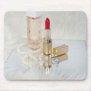 Red Lipstick och Jewelry Musmatta