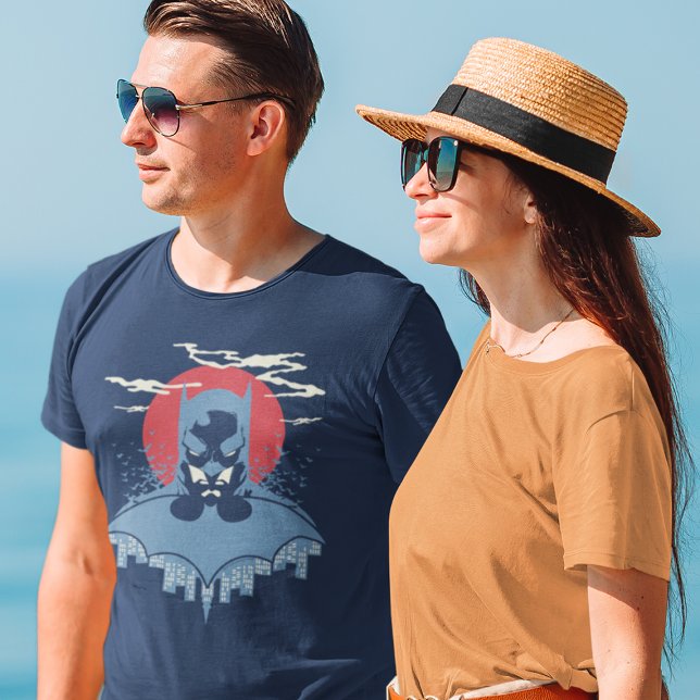 Red Måne Batman med Logotyp T Shirt (Skapare uppladdad)