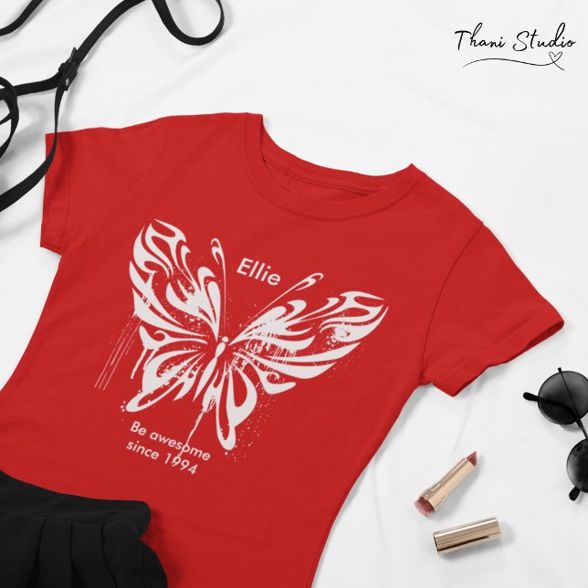Red Modern Butterfly Birthday Anpassade Text T Shirt (Skapare uppladdad)