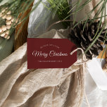 Red Mycket God jul Family Namn Presentetikett<br><div class="desc">Den här Namn Gift-Märkrn i Red Väldigt God jul har en sofistikerad röd mörk med en blandning av enkla elfenbensbokstäver och klassisk kalligrafi parad med en minimalistisk boho-stil som strejkor en balans mellan ren och modern perfekt och vintage elegans. Den här charmerande designen är ett härligt sätt att önska dina...</div>