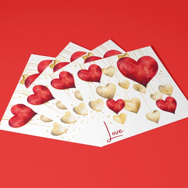 Red och Guld Romantic Hearts Julkort (Romantic red and gold hearts on customizable Valentine's Day cards for your loved ones.)