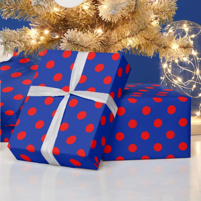 Red On Blue Polka Dots Pattern Design  Presentpapper (Skapare uppladdad)