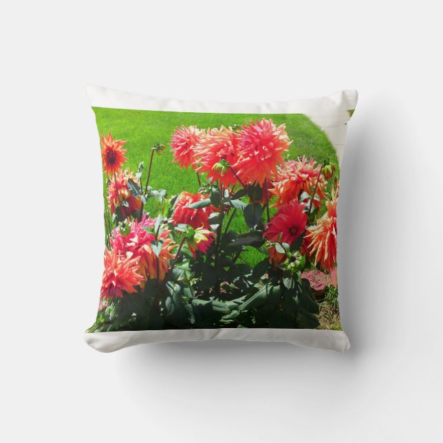Red Orange Dhalia Pillow Kudde (Framsida)