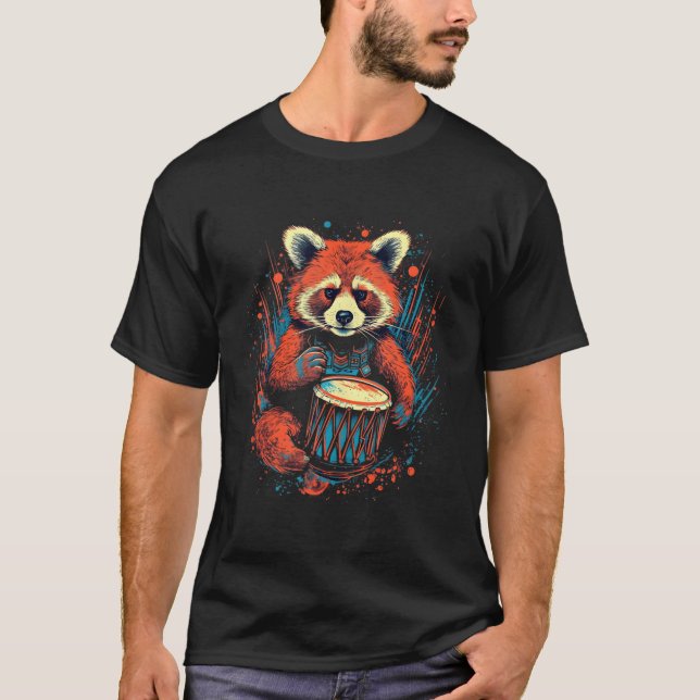 Red Panda Snare Drumming Drummer Marching Ban T Shirt (Framsida)