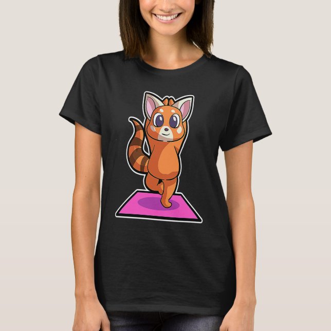 Red Panda Yoga Poses Sport Gymnastics Ohm Heartbea T Shirt (Framsida)